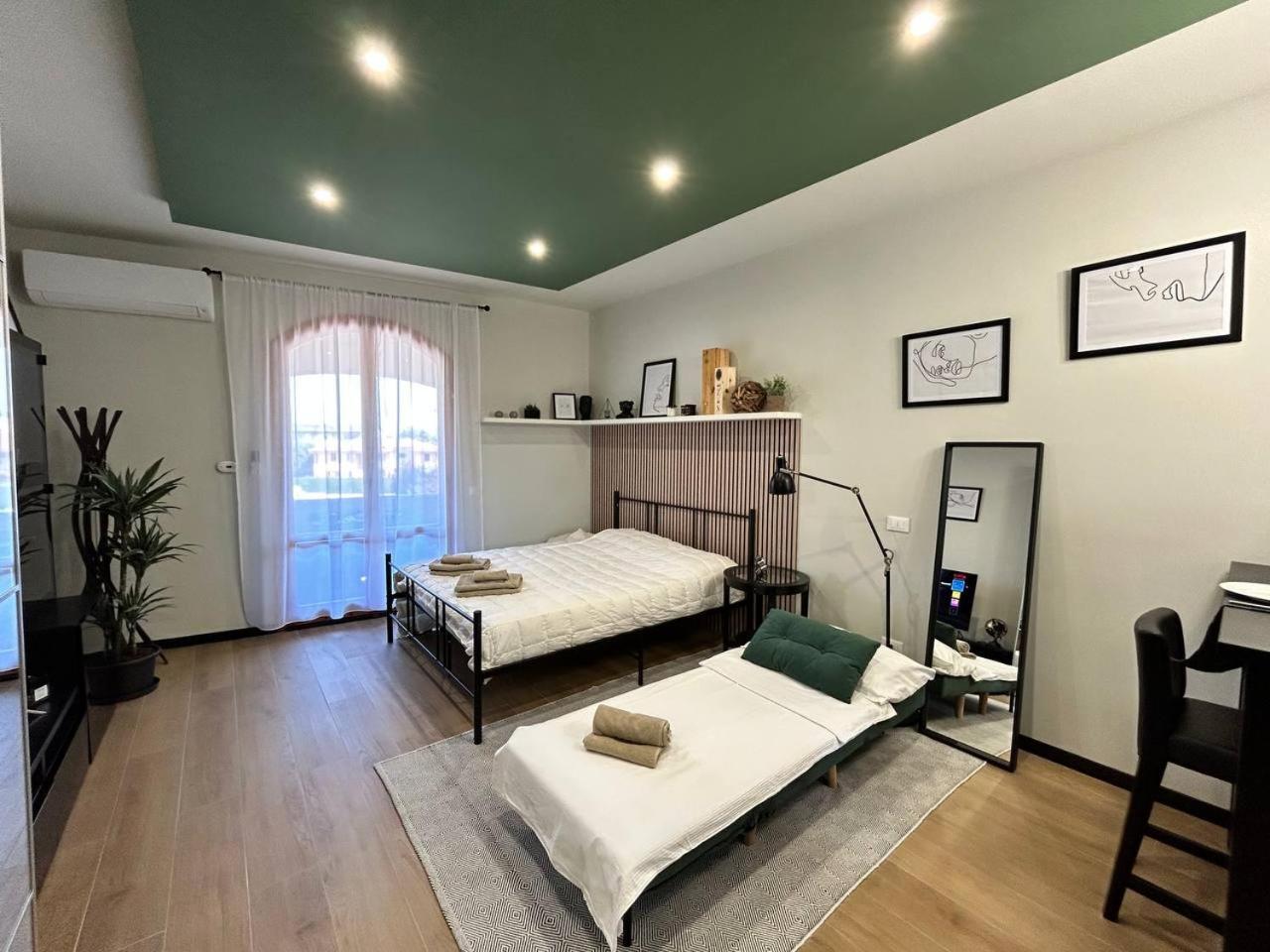 Hide Apartment Peschiera del Garda Exterior photo